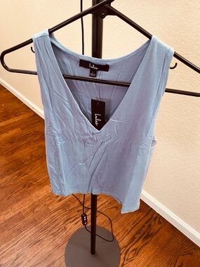 Lulu's Sky Blue V-Neck Sleeveless Tank